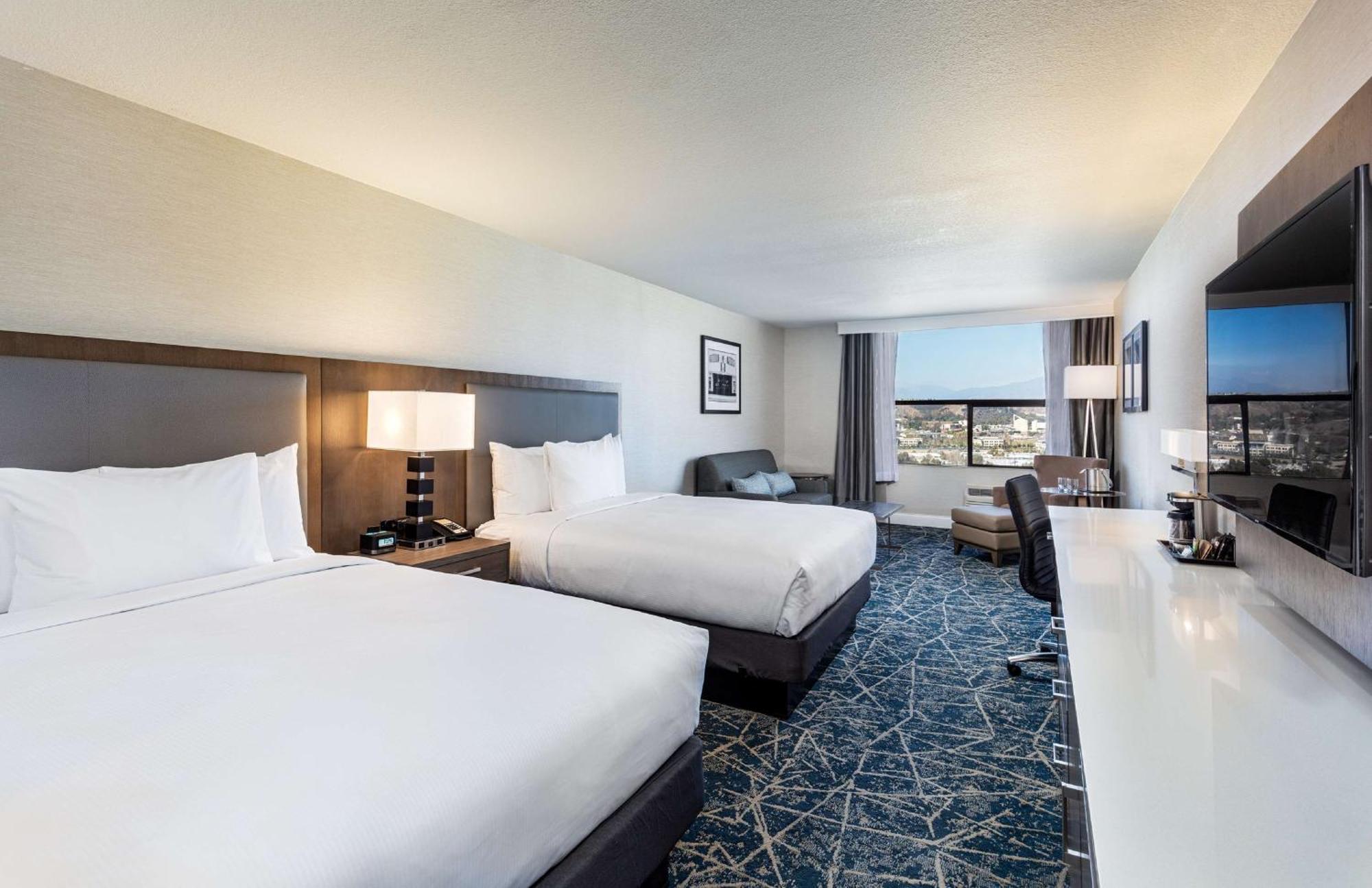 Doubletree By Hilton Pomona Hotel Kültér fotó